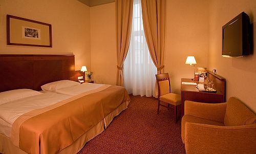 Székesfehérvár - szoba - Hotel Magyar Király Székesfehérvár