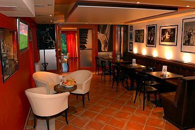 Tó Wellness Hotel Bánk kávézója
