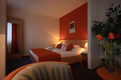 Superior szoba Pécsen a Hotel Kikeletben - pécsi 4 csillagos szálloda
