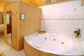 Jakuzzis fürdőszoba a Panorama Panzióban Egerben