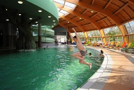 Aqua Sol Hotel Hajdúszoboszló akciós áron félpanzióval, átjárással az Aqua Palace-ba